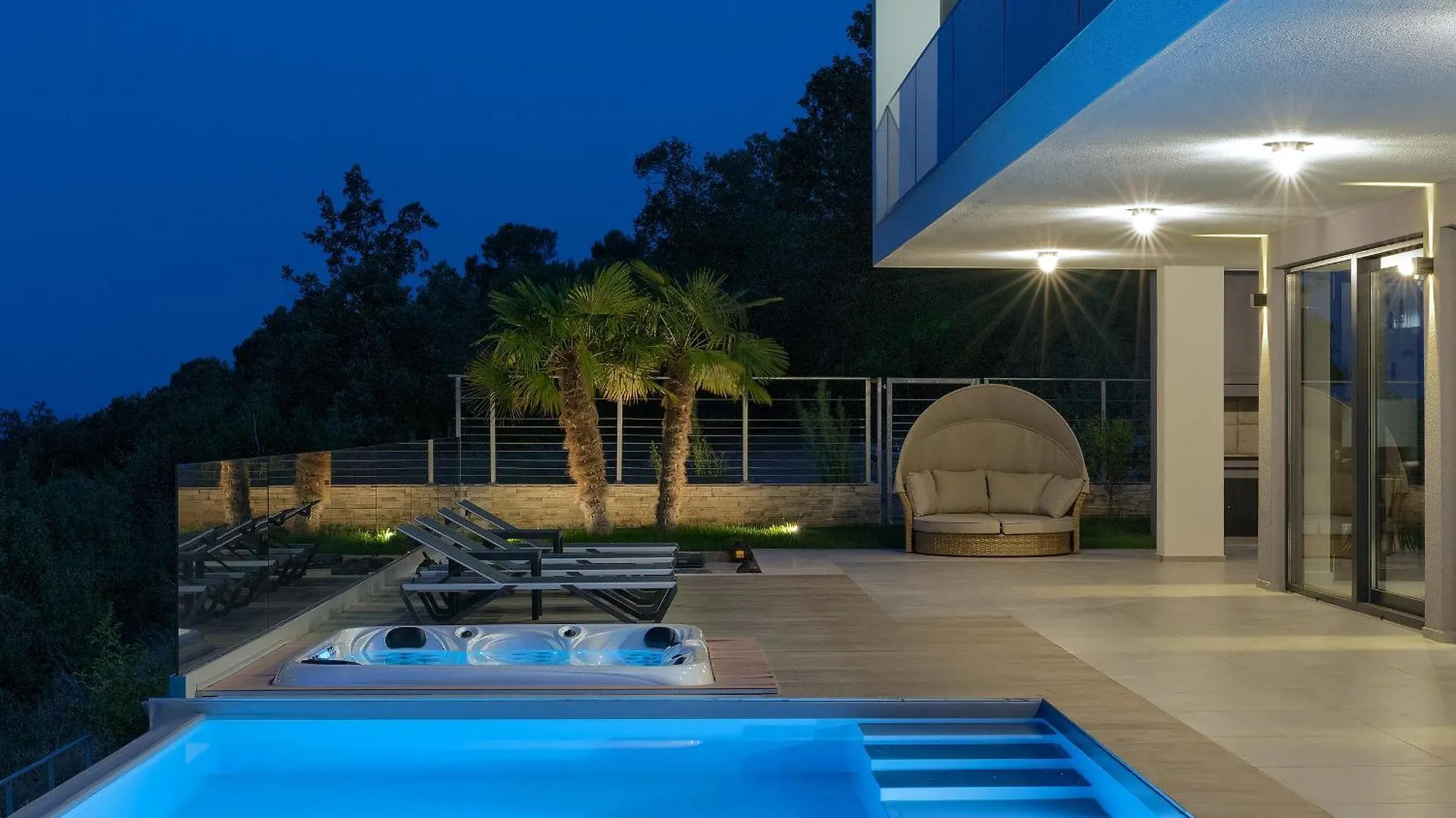 Noble Opatija Riviera Villas By Irundo Veprinac