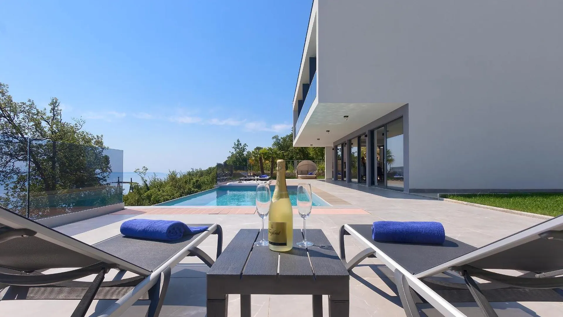 Noble Opatija Riviera Villas By Irundo Veprinac Croatia