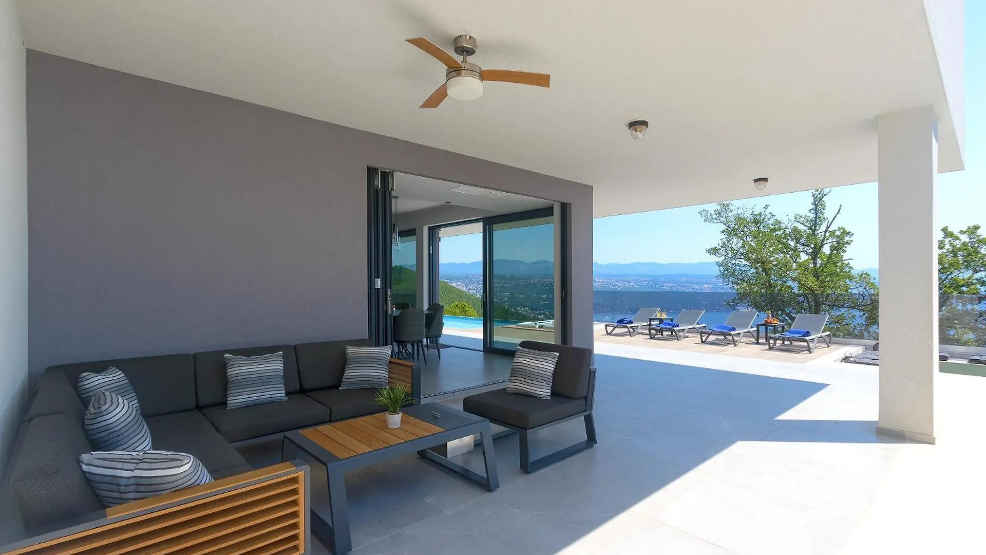 Noble Opatija Riviera Villas By Irundo Veprinac