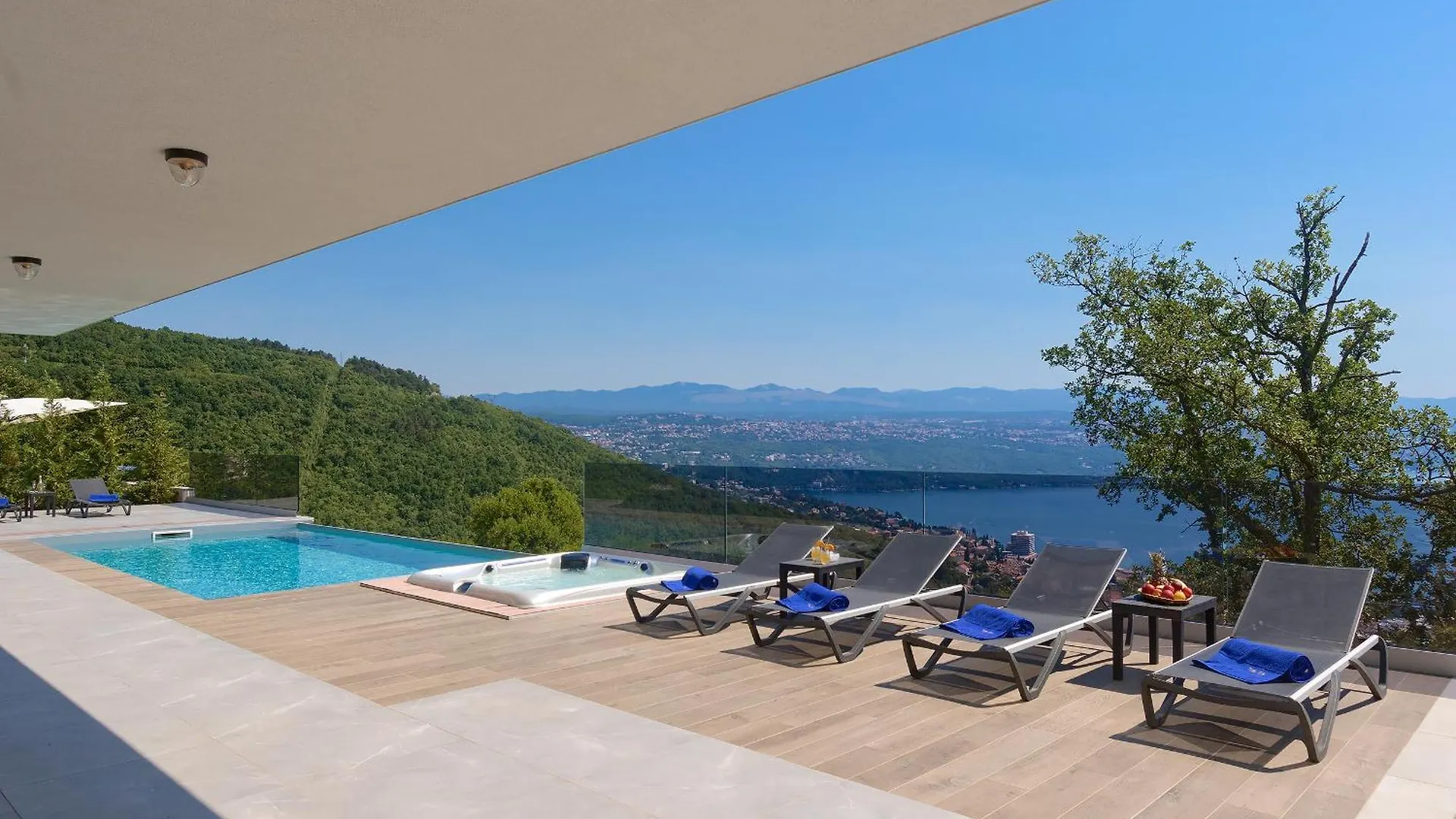 Noble Opatija Riviera Villas By Irundo Veprinac